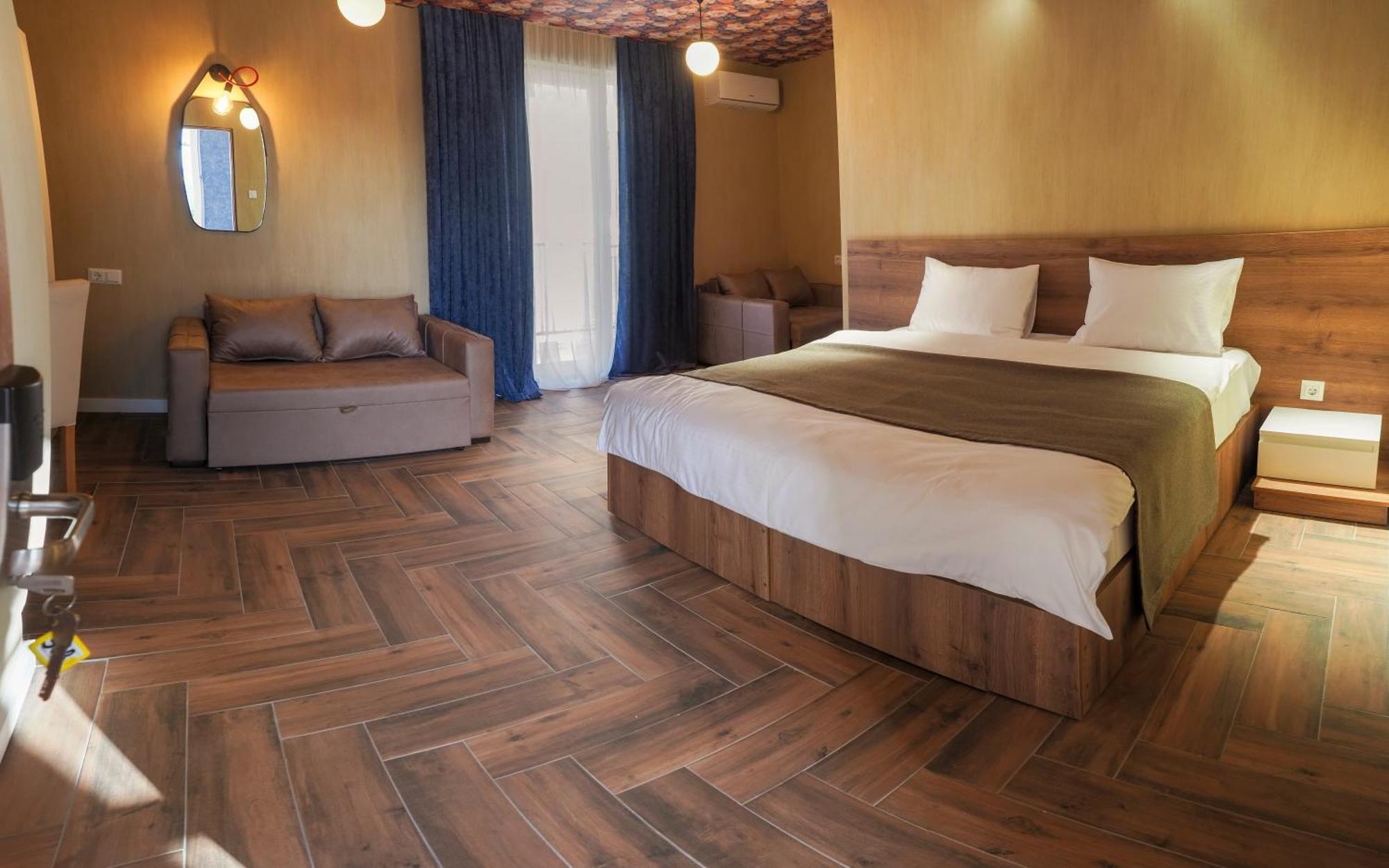 Hotel Hills In Old Tbilisi Bagian luar foto